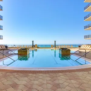 Breezy Panama With Private Balcony! Apartment